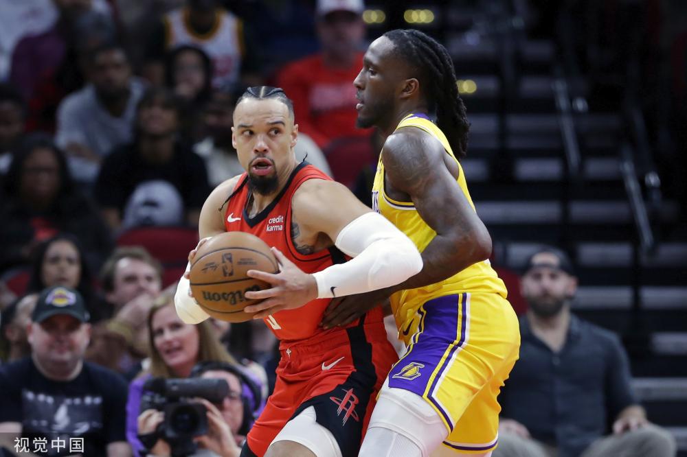 科莫近两个 科莫近两个