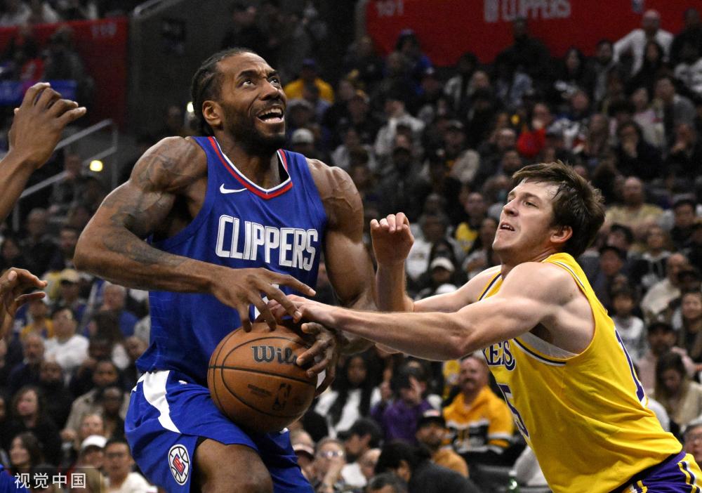 赛中杀出重 赛中杀出重