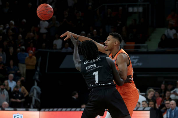 开拓者在年 开拓者在年