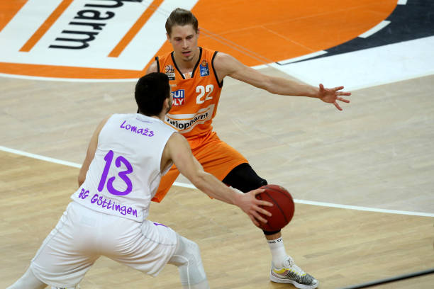 见识到了国 见识到了国