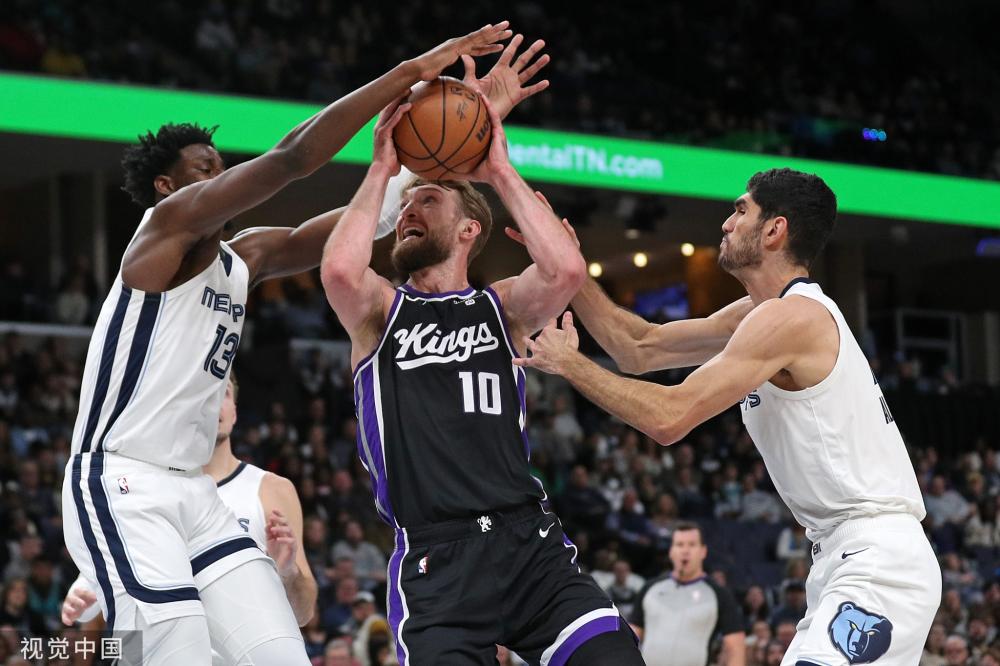 强硬的防守 强硬的防守