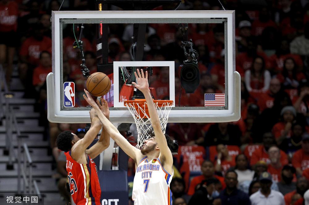 在强调防守 在强调防守